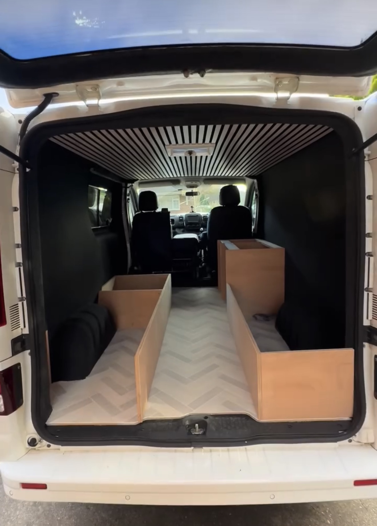 Van Build 4